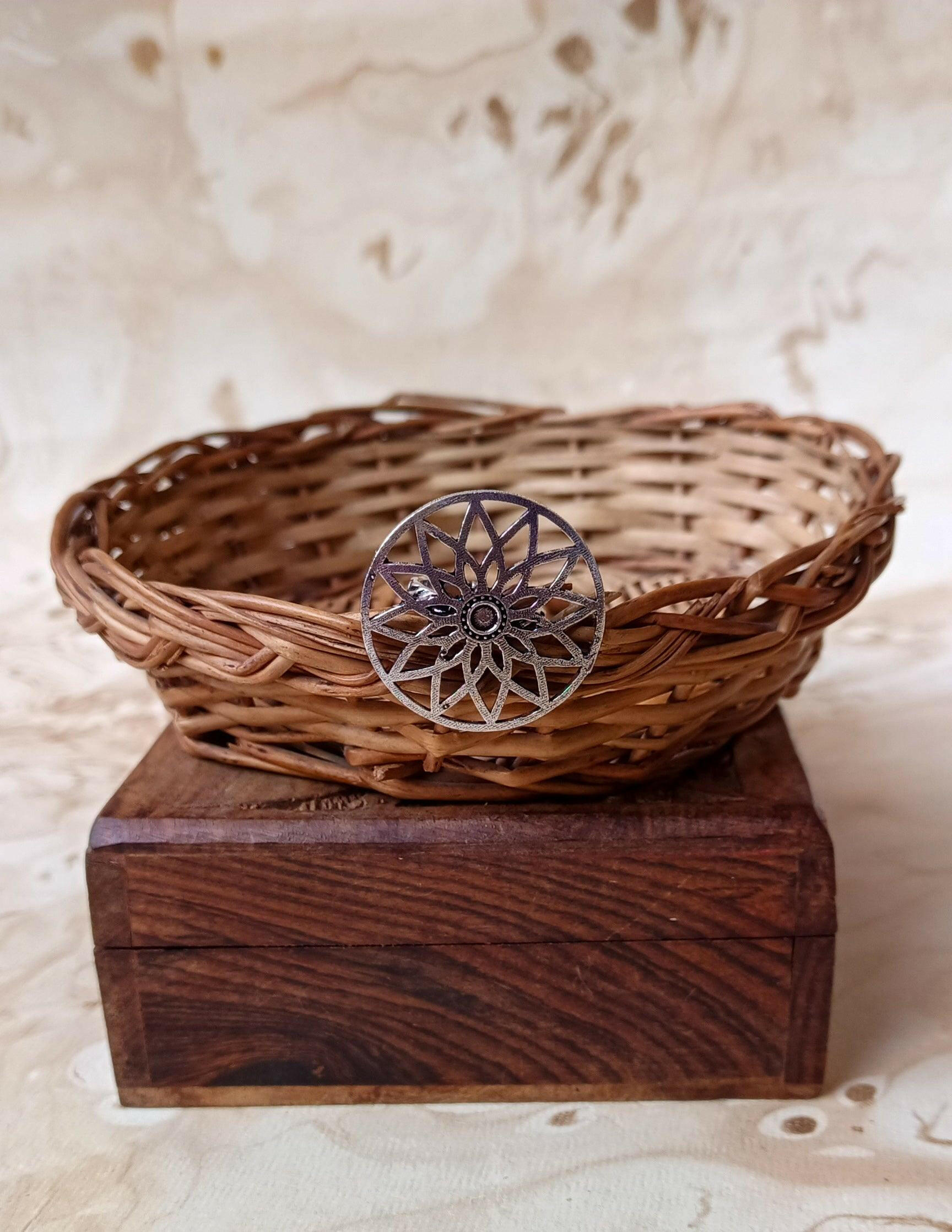 Flower Net Silver Oxidised Statement Ring - ZareefJewellery