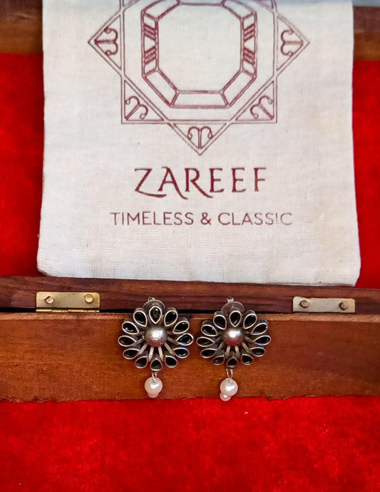 Black Flower Stone Studs with White Pearl - ZareefJewellery