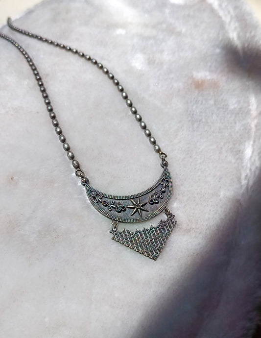 Amara Mini Moon & Triangle Necklace